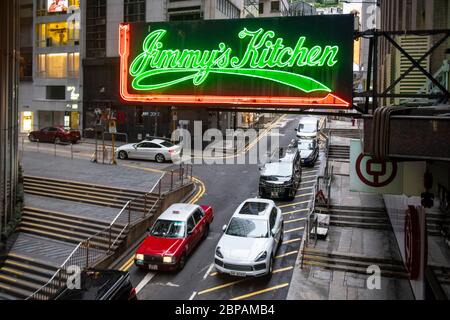 Hongkong, China: 17. Mai 2020. Nach 92 Jahren schließt das berühmte Jimmy’s Kitchen im Wyndham st Ende Mai seine Türen. Historisch gesehen ist der Ort Stockfoto