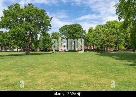 Lightwoods Park in Bearwood, Warley, West Midlands an einem sonnigen späten Frühlingstag Stockfoto