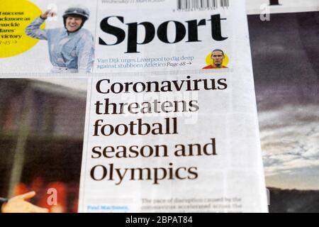 Sport-Abschnitt "Coronavirus bedroht Fußballsaison und Olympiade" Guardian Zeitung Sport-Überschrift inside page 11 März 2020 London England UK Stockfoto