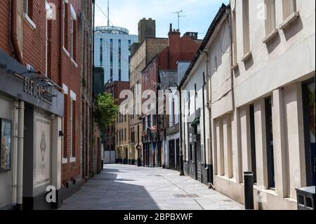 Cardiff City Centre, am 18. März 5/20 während der Covid19-Lockdown fotografiert. Eine verlassene Womanby Street. Stockfoto