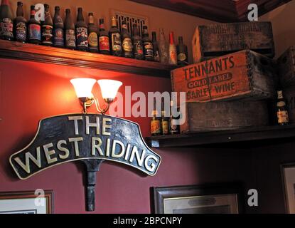 The West Riding, Tennants Gold Label Barley Wine, Dewsbury Railway Station, Dewsbury Railway Station, Wellington Road, Dewsbury, WF13 1HF Stockfoto