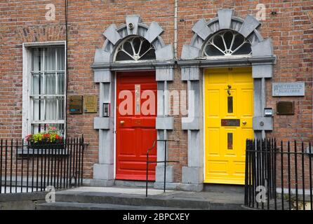 Türen an der Parliament Street, Kilkenny City, County Kilkenny, Irland Stockfoto