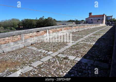 Benevento - Scorcio del Ponte Leproso Stockfoto