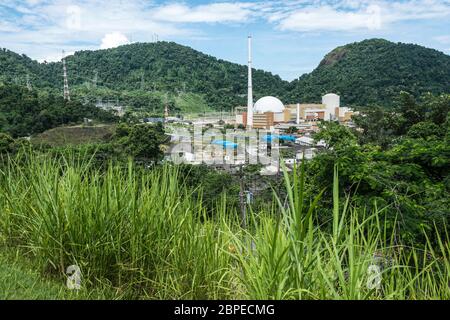 Kernkraftwerk Angra, Central Nuclear Almirante Álvaro Alberto, Rio De Janeiro, Brasilien Stockfoto