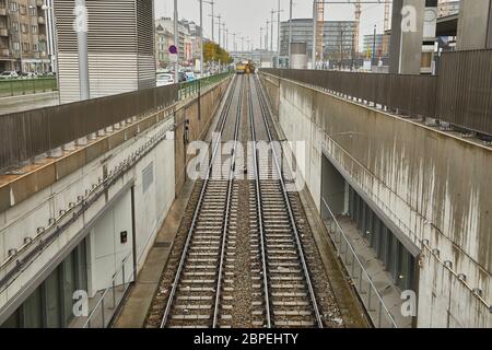 Ein paar der Schienen von oben gesehen Stockfoto