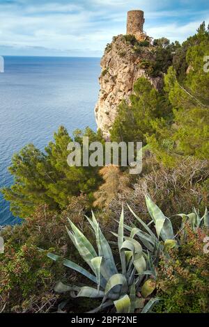 Blick auf den Wachturm Torre del Verger Banyalbufar Mallorca Spanien Stockfoto