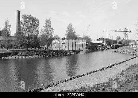 Blick auf Suomenlinna Trockendock auf der UNESCO Weltkulturerbe Festung Island, Finnland - monochrom Verarbeitung Stockfoto