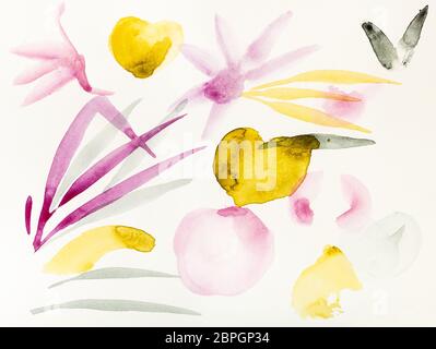Ausbildung Zeichnung in Sumi-e (suibokuga) Stil mit Wasserfarben - Zeichnungen von Blumen und Blätter werden von Hand auf cremigem Papier gezeichnet Stockfoto