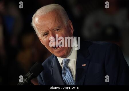 Der demokratische Präsidentschaftskandidat, der ehemalige Vizepräsident Joe Biden, spricht seine Siegespartei an, nachdem er im Februar 29 2020 das South Carolina Primary an der University of South Carolina in Columbia, South Carolina gewonnen hatte. Stockfoto