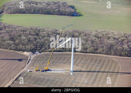 Luftaufnahme der Schäden der Windenergieanlage in der Nähe der A689 Road Stockfoto