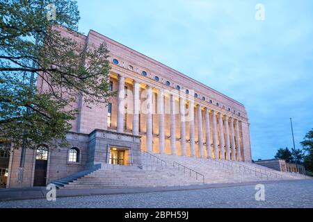 Parlamentsgebäude von Finnland in Helsinki. Stockfoto