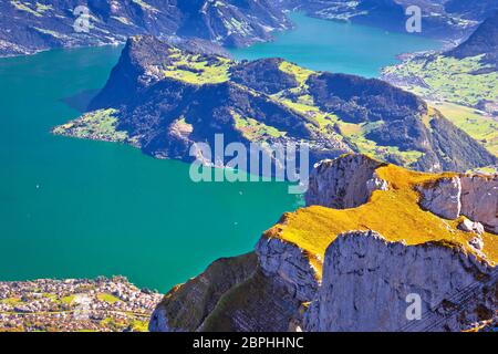 Vierwaldstättersee und die Alpen Gipfel Luftaufnahme von Pilatus, alpine Landschaft der Schweiz Stockfoto