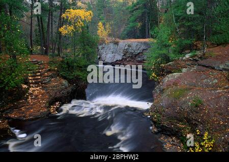 Lower Amnicon Falls, Amnicon Falls State Park, Wisconsin Stockfoto