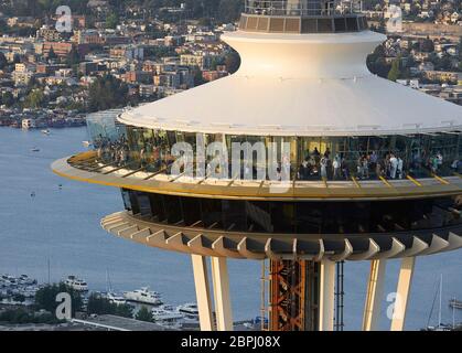 Detail der Untertasse geformt Top-Haus. Space Needle, Seattle, Usa. Architekt: Olson Kständig, 2020. Stockfoto