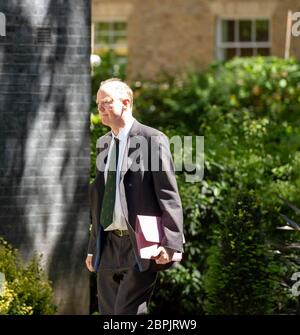 London, Großbritannien. Mai 2020. Professor Chris Whitty, Chief Medical Officer kommt in Downing Street an Kredit: Ian Davidson/Alamy Live News Stockfoto