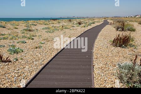 Boardwalk auf der Kiesstrand in Shoreham in der Nähe von Brighton, East Sussex, England Stockfoto