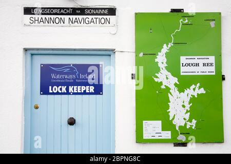 Shannon-Fluss blockiert, Athlone Town, West County Meath, Irland Stockfoto