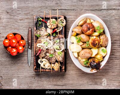 Rindfleisch Shish Kebab. Gerichte der orientalischen Küche. Eastern Food Stockfoto