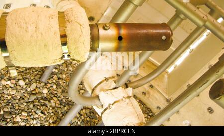 Gaskocher im Fackel System des geschlossenen Typs aussehen. Ein Asbestine in einer Fackel abdeckt. Stockfoto