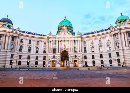 Hofburg in Wien, Österreich, Blick vom Michaelplatz, keine Leute Stockfoto