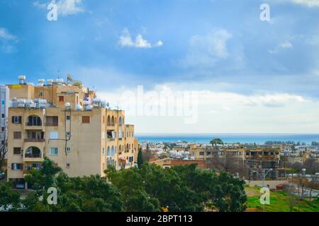 Skyline von Paphos, sonnigen Tag, Zypern Stockfoto