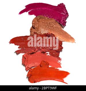 Kreatives Konzept Foto von Kosmetika swatches Schönheit Produkte Lippenstift weißen Hintergrund. Stockfoto
