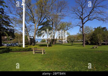 Dorfgrün Stony Brook Long Island New York Stockfoto