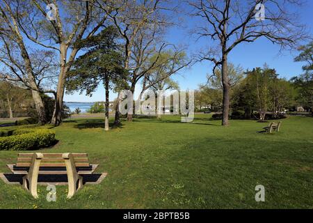 Dorfgrün Stony Brook Long Island New York Stockfoto