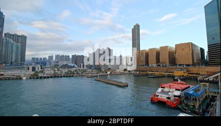 Tsim Sha Tsui, Hongkong - 04. Dezember 2018: Victoria Harbour Stockfoto