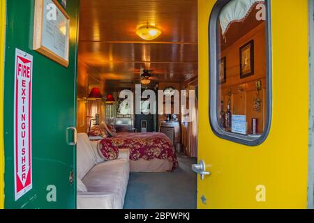 Red Caboose Getaway ist ein Eisenbahn-Themen-Bed & Breakfast in Sequim, WA Stockfoto