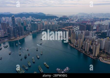 Tsing yi und Tsuen wan, Hongkong, 12. Februar 2019: Hongkong von oben Stockfoto