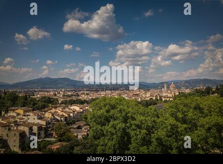 Schöne Florenz City Skyline mit Florenz Duomo. Panorama von Florenz, Italien Stockfoto