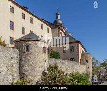 Idyllische Detail der Festung Marienberg in der Nähe von Würzburg in Unterfranken, einem bayerischen Raum in Deutschland Stockfoto