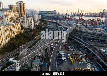 Kwai Tsing, Hongkong 14. Februar 2019: Hongkong bei Sonnenuntergang Stockfoto