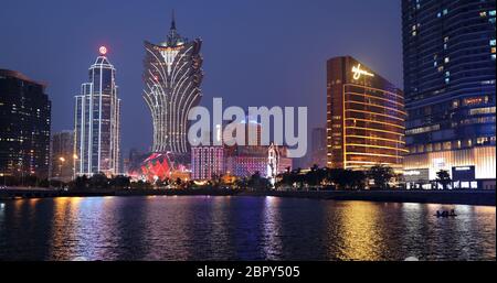 Nam Van Lake Macau - 22. Januar 2019: Macau City Downtown bei Nacht Stockfoto