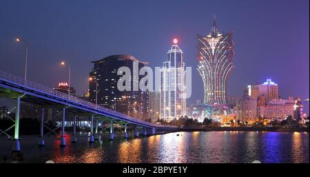 Nam Van Lake Macau - 22. Januar 2019: Macau City Downtown bei Nacht Stockfoto