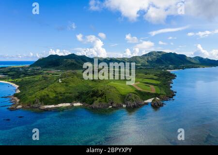 Luftaufnahme der tropischen Lagune der Insel Ishigaki Stockfoto