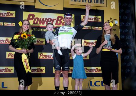 02.07.2016. Angers, Frankreich. Tour de France Etappe 3 von Granville nach Angers. Mark Cavendish Etappensieger mit seiner Familie auf dem Podium. Stockfoto