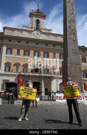 Rom, Italien. Mai 2020. Rom, Arbeiterdemonstration in Montecitorio anlässlich des 50. Jahrestages der Geburt des Statuts der abgebildeten Arbeiter: Quelle: Unabhängige Fotoagentur/Alamy Live News Stockfoto