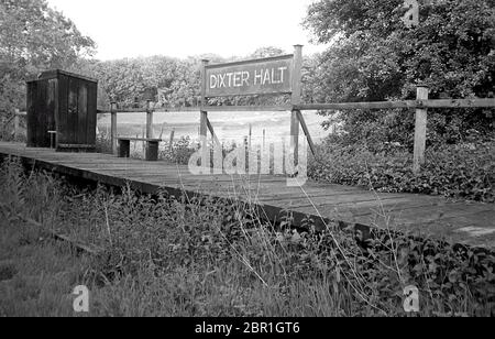 Dixter Halt Station in Northiam in East Sussex, England im Mai 1988. Teil der historischen Dampfeisenbahn Kent und East Sussex die Haltestelle wurde im Mai 1981 eröffnet. Es wurde während der Wiederherstellung der Strecke zwischen Northiam und Bodiam, die im Jahr 2000 abgeschlossen wurde abgerissen. Stockfoto