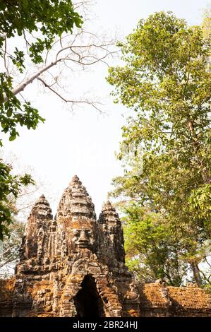 Tor Zum Sieg Von Angkor Thom. Angkor, UNESCO-Weltkulturerbe, Provinz Siem Reap, Kambodscha, Südostasien Stockfoto