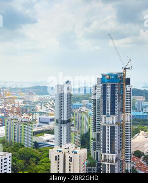 Baustelle von modernen Wolkenkratzer im Gange. Singapur Stockfoto