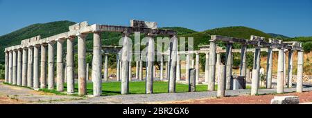 Archäologische Stätte des antiken Messene, Ruinen des Stadions, in der Nähe von Kalamata, Messina, Messinia, Peloponnes, Griechenland Stockfoto