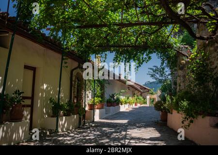 Moni Perivleptos Kloster im mittelalterlichen, byzantinischen "castletown" von Mystras, nahe Sparta Stadt, Lakonia, Peloponnes Stockfoto