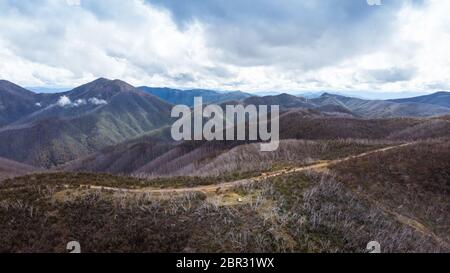 Luftaufnahme in der Großen Alpenstraße, Dinner Plain, Dargo. Stockfoto