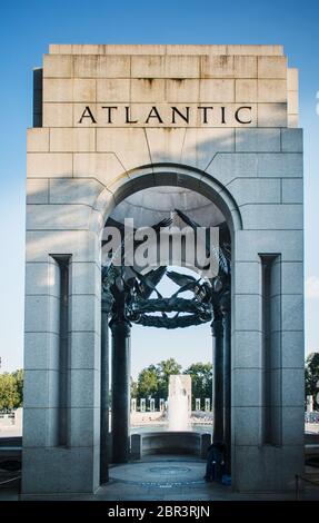 Detail des Gedenkens des Zweiten Weltkriegs, das den Atlantik, Washington DC, USA, darstellt Stockfoto