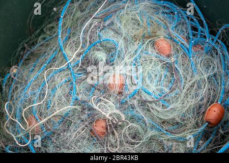 Fischernetze mit Schwielen und Korken Stockfoto