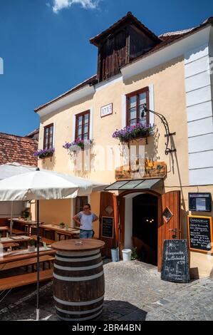 Ansichten und Impressionen der mittelalterlichen Stadt Dünstein in der Wachau Stockfoto