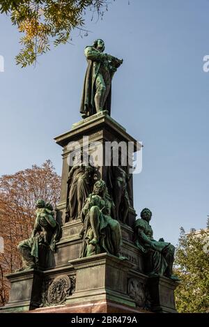 Friedrich-von-Schiller-Denkmal, Wien, Österreich Stockfoto