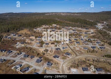 Luftaufnahme der modernen Kabinenentwicklung in Lygna Skisenter, Jaren, 1 Stunde Fahrt von Oslo Stockfoto